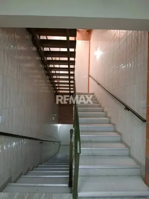 EN VENTA EDIFICIO COMERCIAL EN PORLAMAR - 12