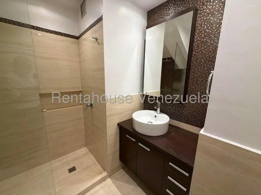 Apartamento (Penthouse) en Venta en La Alameda, Distrito Metropolitano - 24