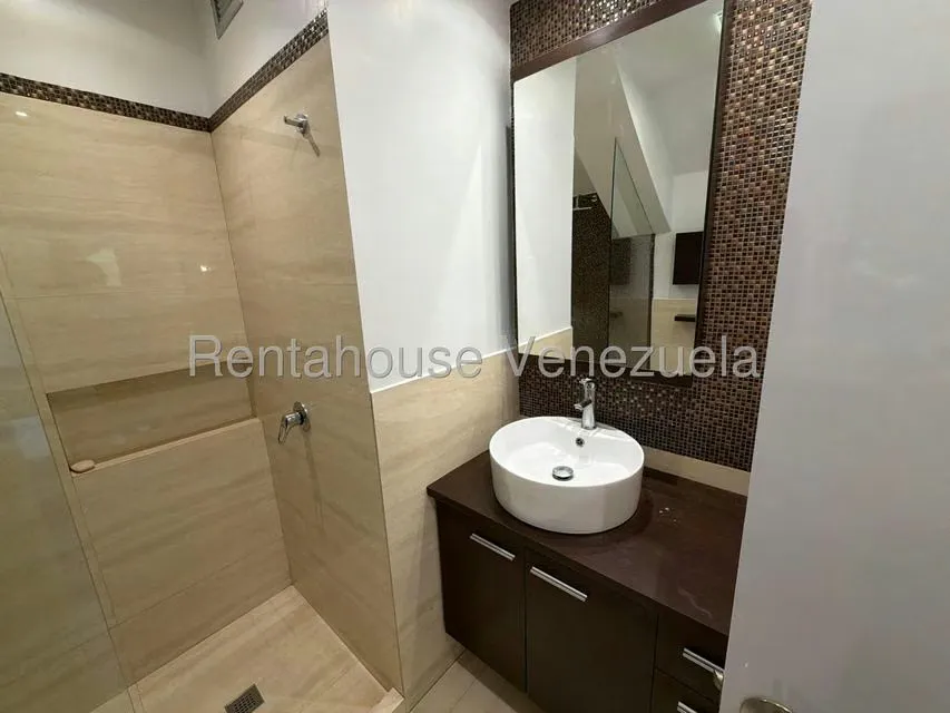 Apartamento (Penthouse) en Venta en La Alameda, Distrito Metropolitano - 28