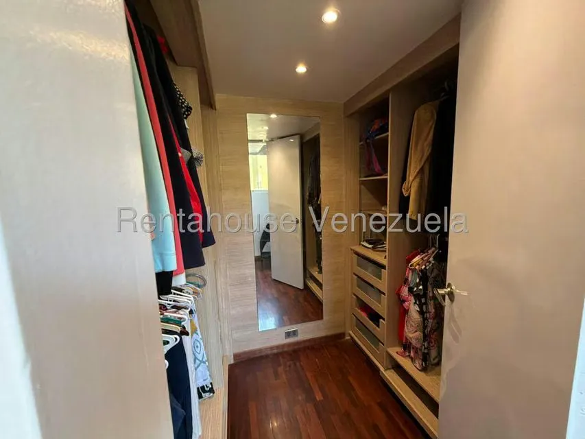 Apartamento (Penthouse) en Venta en La Alameda, Distrito Metropolitano - 32