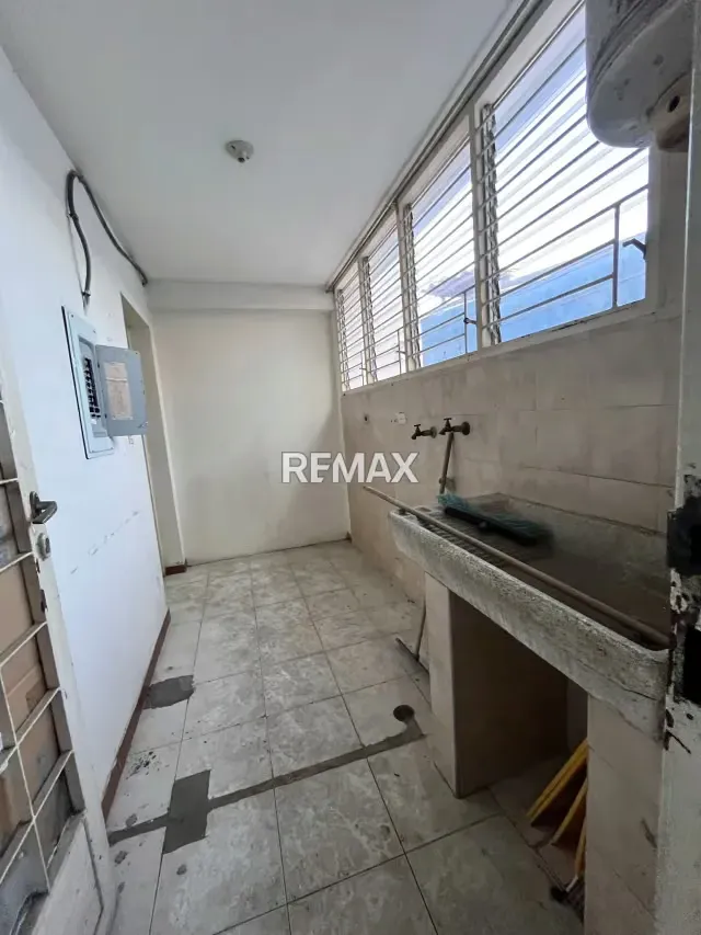 En venta increíble casa comercial en Urb. Santa Elena - 8