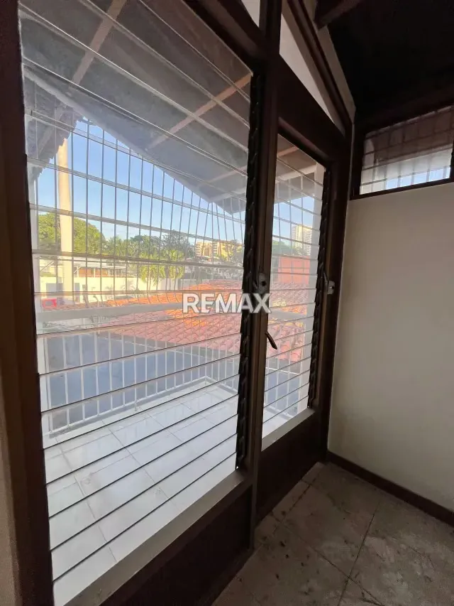 En venta increíble casa comercial en Urb. Santa Elena - 10