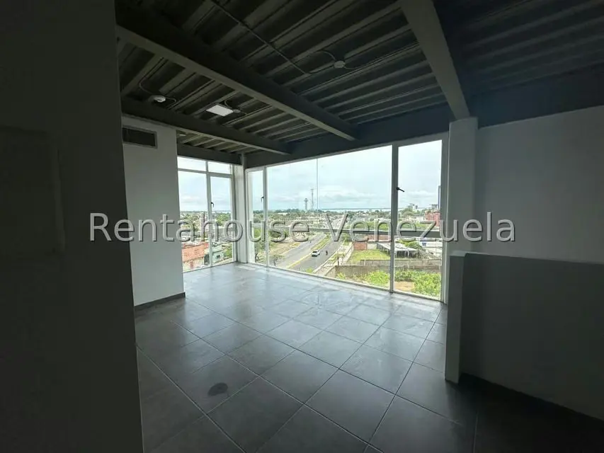 Comercial (Oficina) en Alquiler en Zapara, Zulia - 12