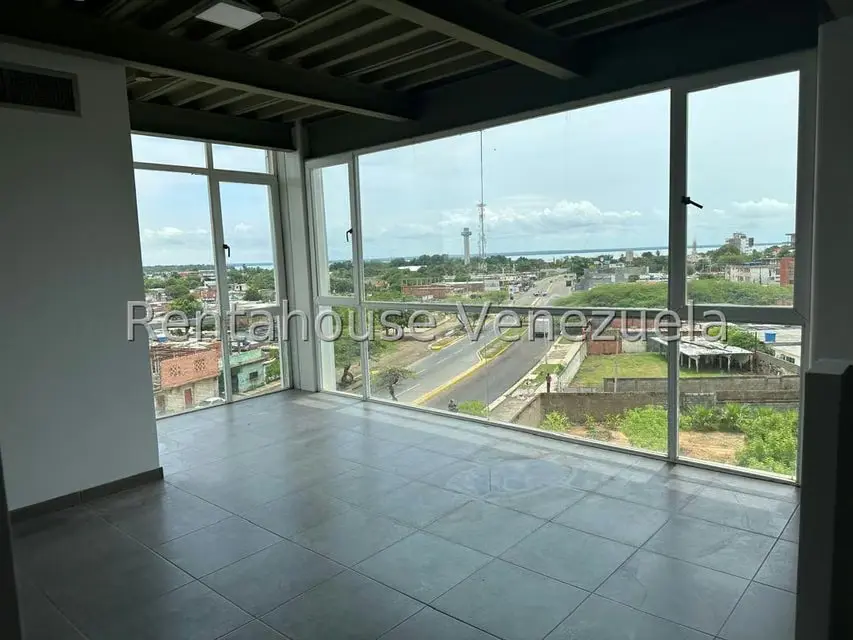 Comercial (Oficina) en Alquiler en Zapara, Zulia - 15