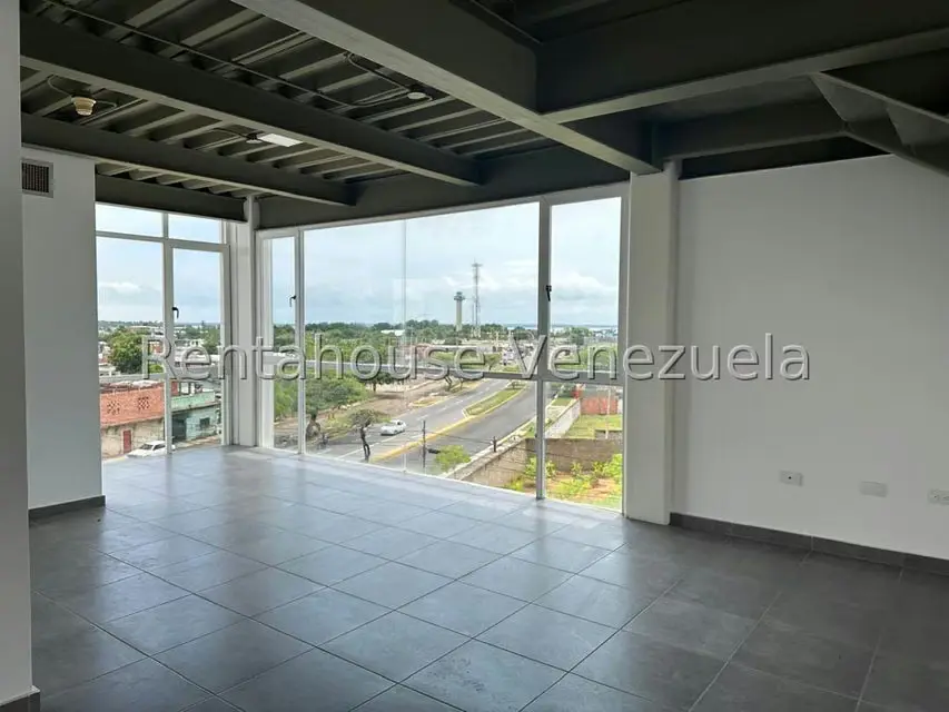 Comercial (Oficina) en Alquiler en Zapara, Zulia - 6