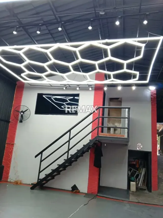 Local Comercial Con Galpón En Venta Avenida Principal Fernando Figueredo - 3