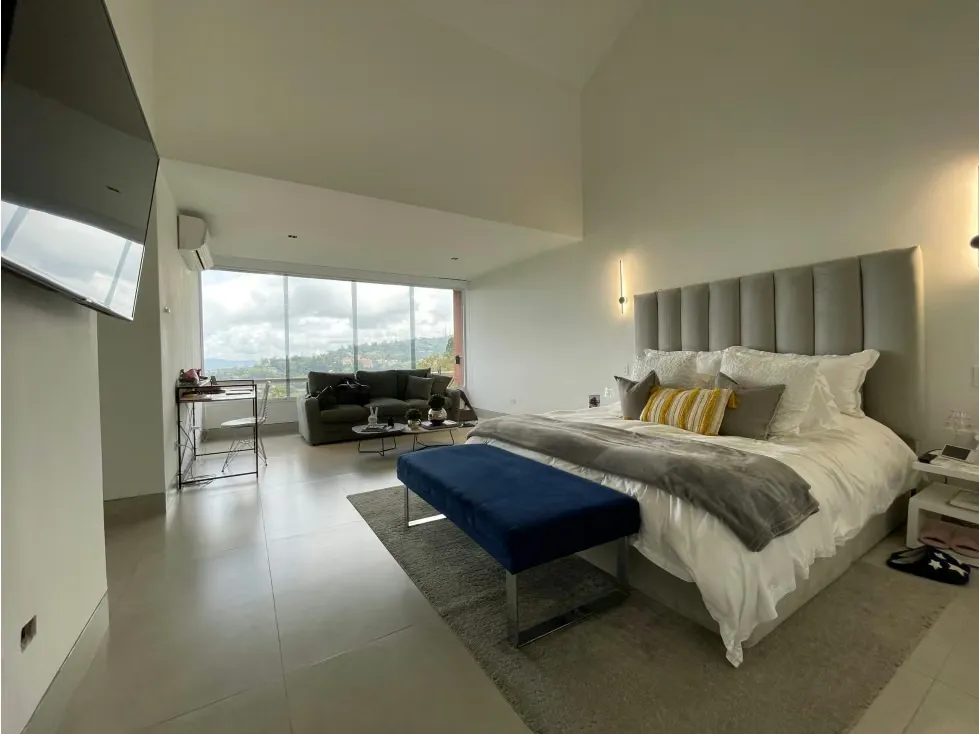 Se Vende PH 470m² 4h+2s/3b+2s/4e El Hatillo - 16