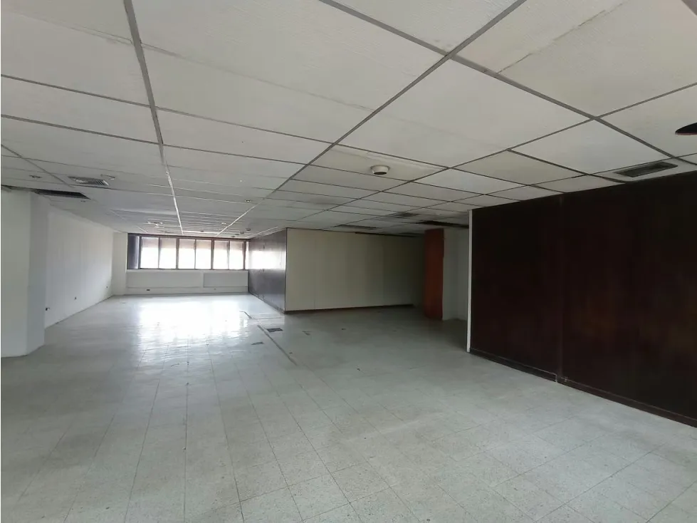 Oficina Para Remodelar Torre Empresarial – Av. Francisco de Miranda - 2