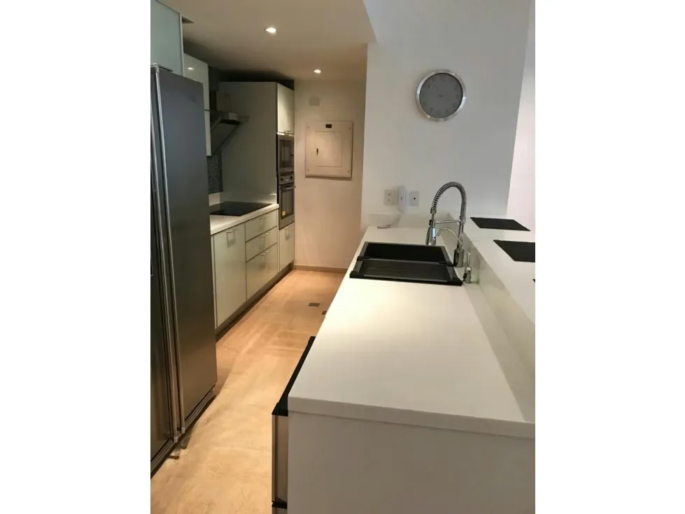 Apartamento en alquiler 105m2 2H/2B/2P Campo Alegre - 9
