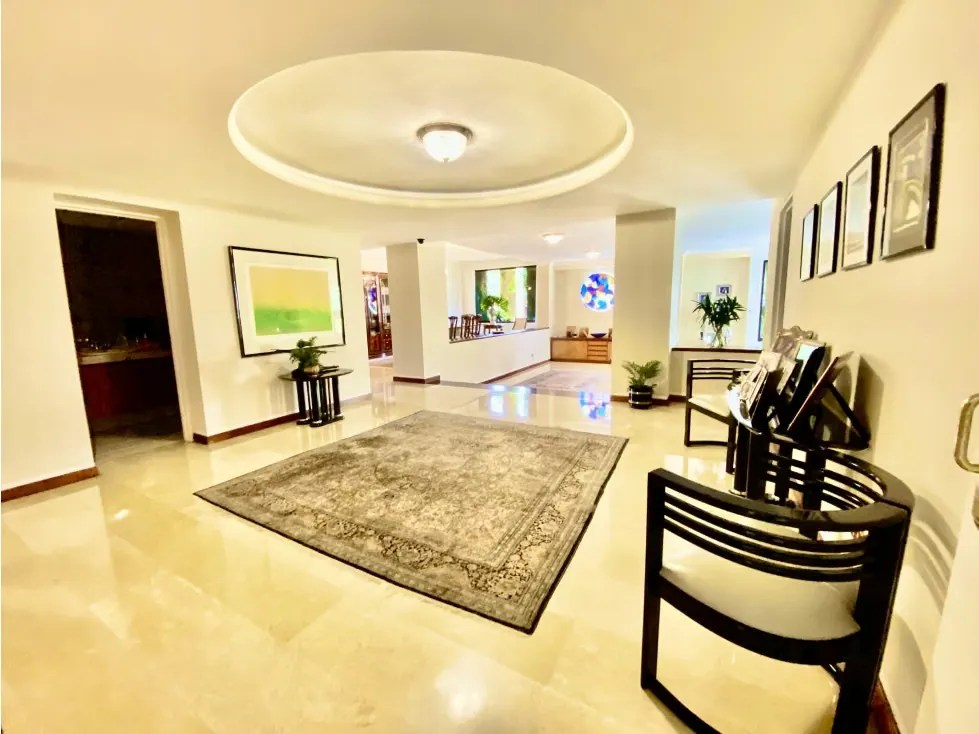 APARTAMENTO URBANIZACION MIRANDA 300 M2, 4 HAB, 5 BAÑOS 6 P/E - 2