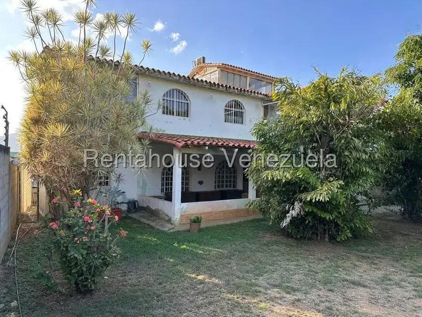 Casa (Multipes Niveles) en Venta en Agua Viva, Lara