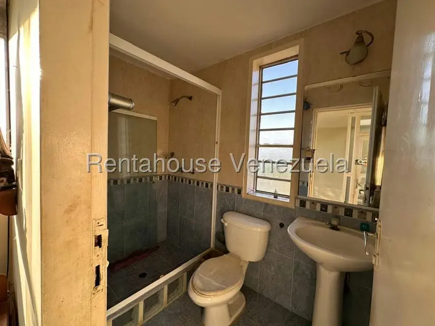 Casa (Multipes Niveles) en Venta en Agua Viva, Lara - 23