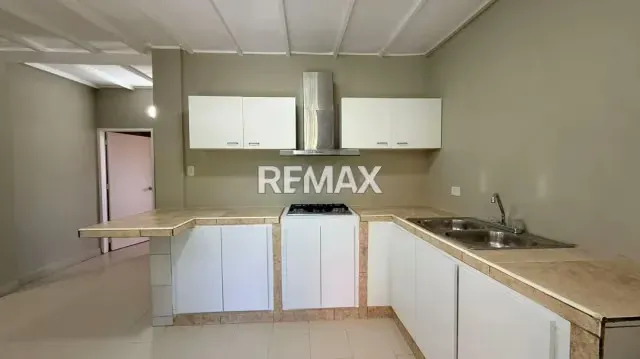En VENTA Apartamento Tipo Estudio. Propiedad Horizontal La Concordia. Sector La Castra - 6