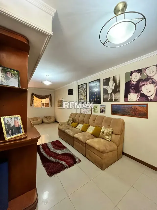 Townhouse en Venta Villa Vizcaya - 9