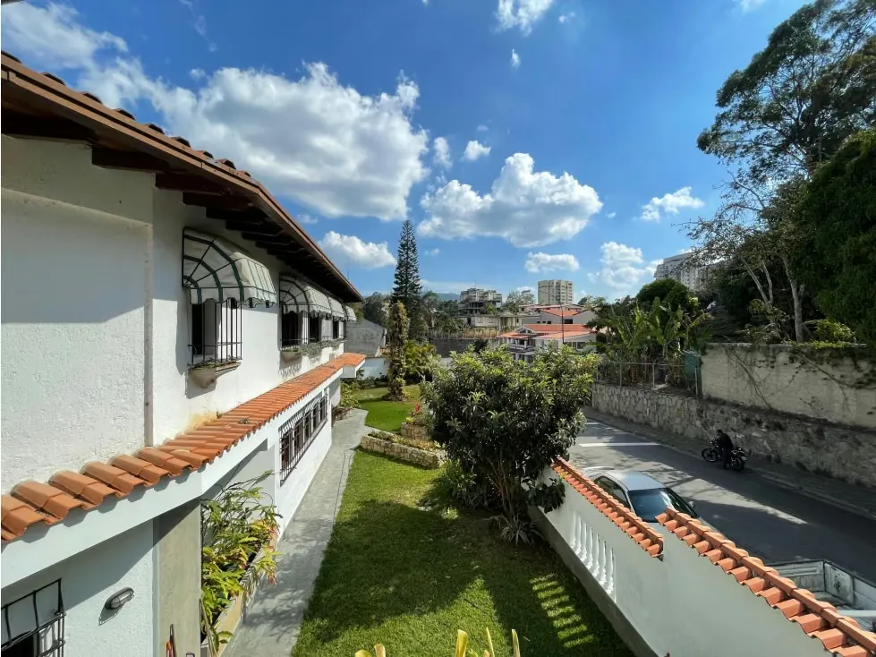 Se vende casa 1000m² 5h+s/3b+s/4e Los Naranjos del Cafetal - 10