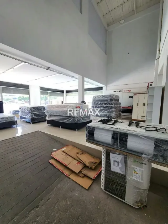 VENDE Local Comercial, SUKO, calle 78, Dr. Portillo - 7