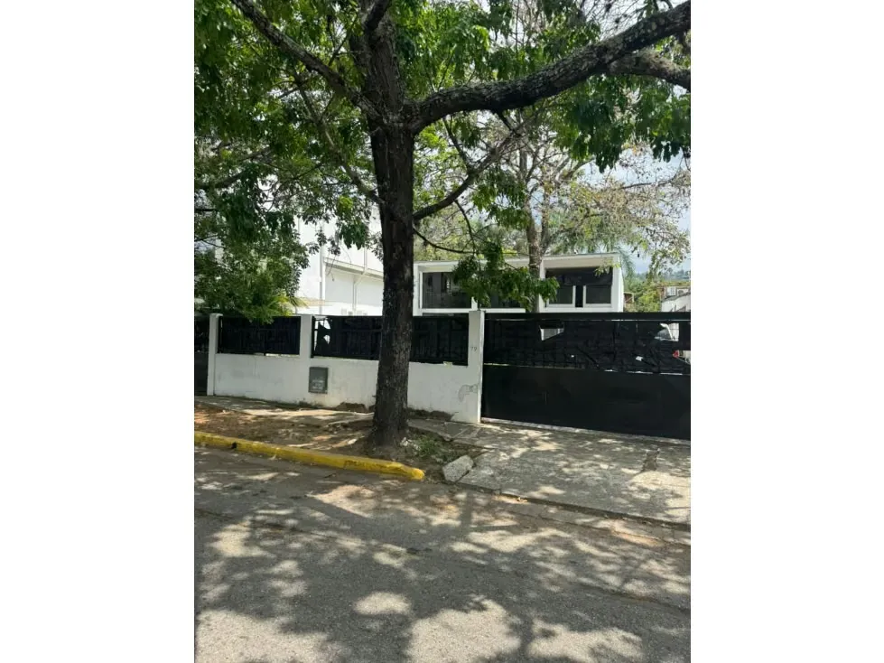 TERRENO - CHUAO - 670 Mts2 - 10