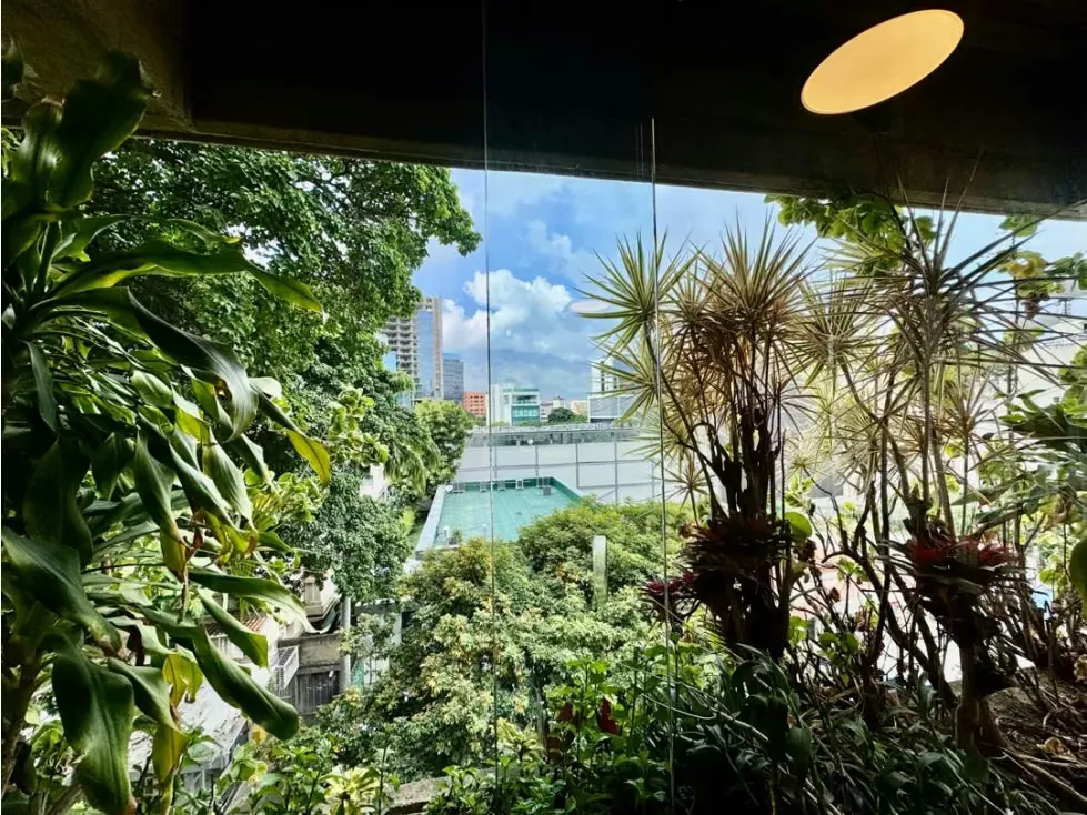 Se vende edificio 1.650m2 Las Mercedes - 15