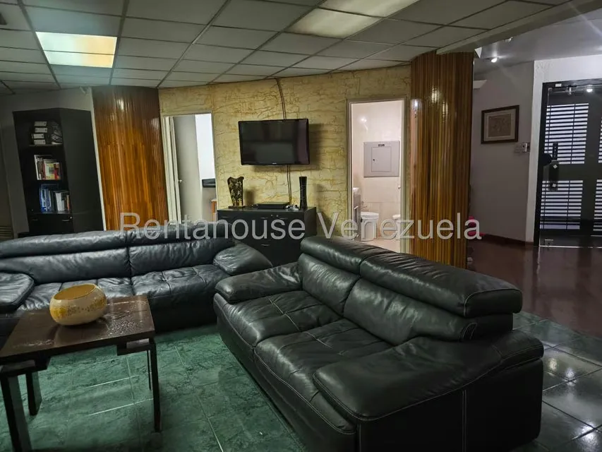 Oficina en Alquiler en Sabana Grande, Distrito Metropolitano - 11