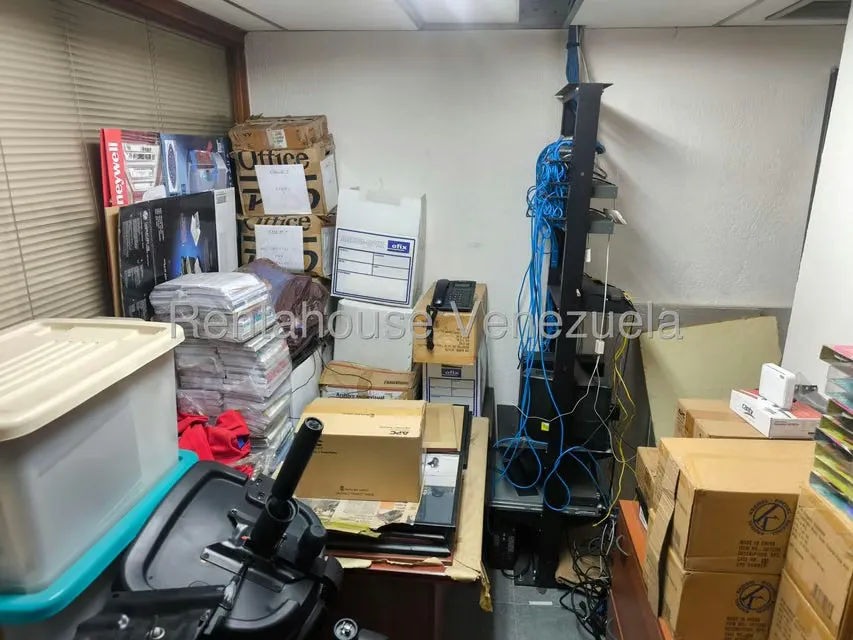 Oficina en Alquiler en Sabana Grande, Distrito Metropolitano - 18