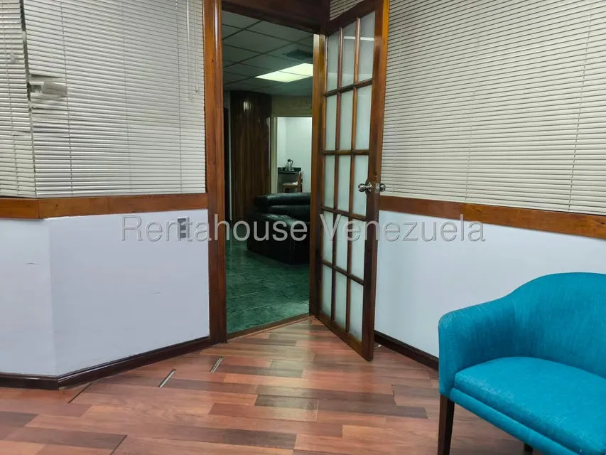 Oficina en Alquiler en Sabana Grande, Distrito Metropolitano - 26