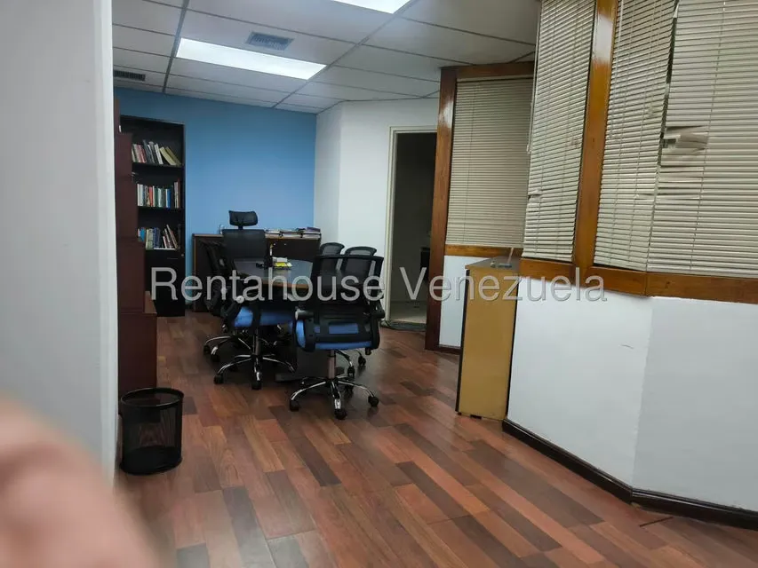 Oficina en Alquiler en Sabana Grande, Distrito Metropolitano - 27