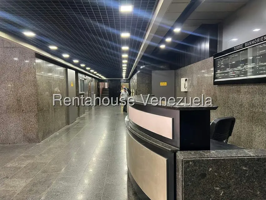 Oficina en Alquiler en Sabana Grande, Distrito Metropolitano - 3