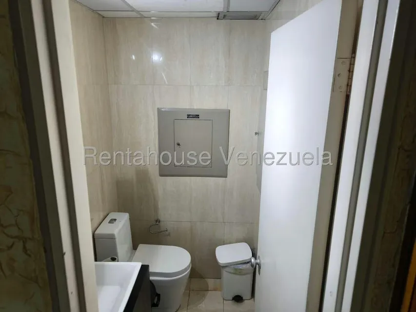 Oficina en Alquiler en Sabana Grande, Distrito Metropolitano - 46