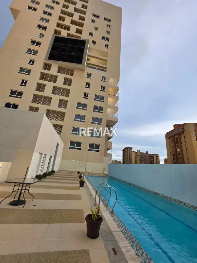 APARTAMENTO TIPO ESTUDIO EN VENTA EN ATLANTIS, BELLA VISTA - 2