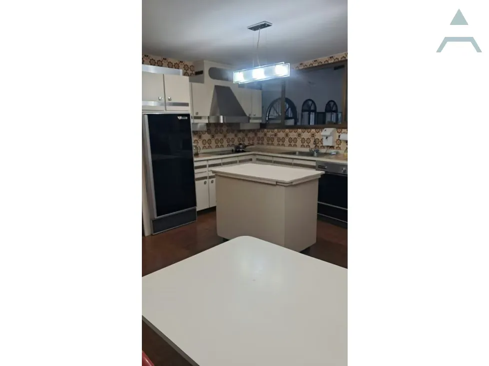 Se vende casa 360m² 4h/3.5b/5p Los Naranjos - 11