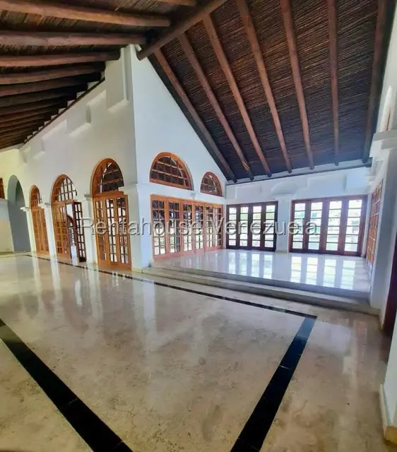 Casa (Multipes Niveles) en Venta en Las Villas, Anzoategui - 6