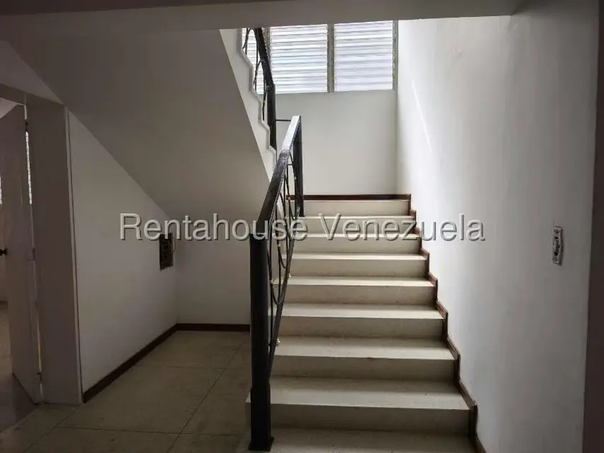 Casa (Duplex) en Venta en El Marques, Distrito Metropolitano - 15