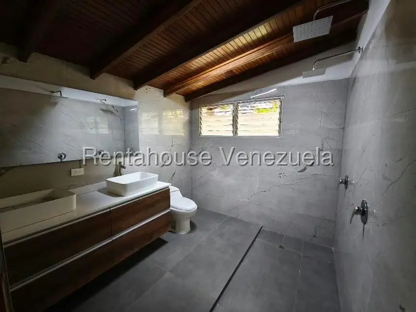 Casa (Duplex) en Venta en El Marques, Distrito Metropolitano - 26