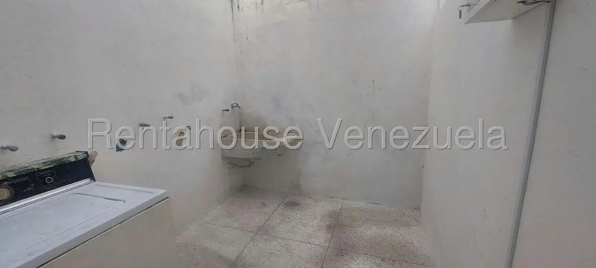 Casa (Duplex) en Venta en El Marques, Distrito Metropolitano - 29