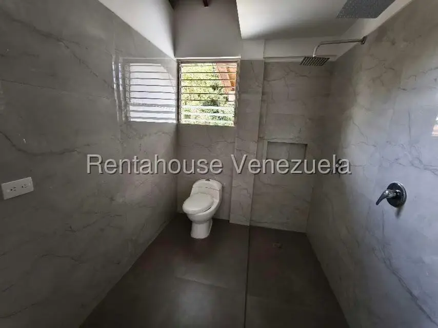Casa (Duplex) en Venta en El Marques, Distrito Metropolitano - 34