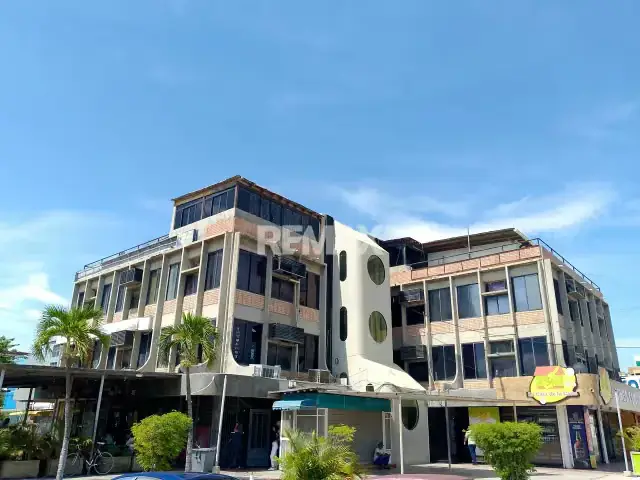 Excelente Local comercial en alquiler en Cumaná Av Gran Mariscal zona altamente comercial
