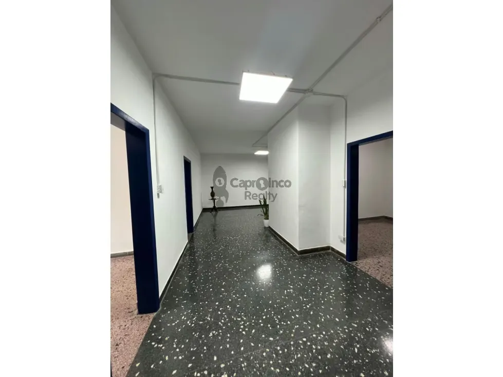Venta de casa residencial con potencial comercial@urb. Los Colorados - 14