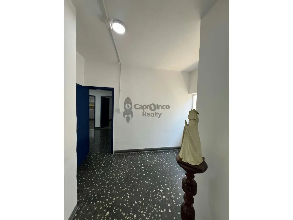 Venta de casa residencial con potencial comercial@urb. Los Colorados - 15