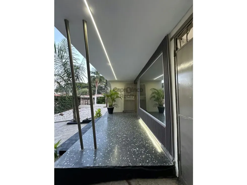Venta de casa residencial con potencial comercial@urb. Los Colorados - 4