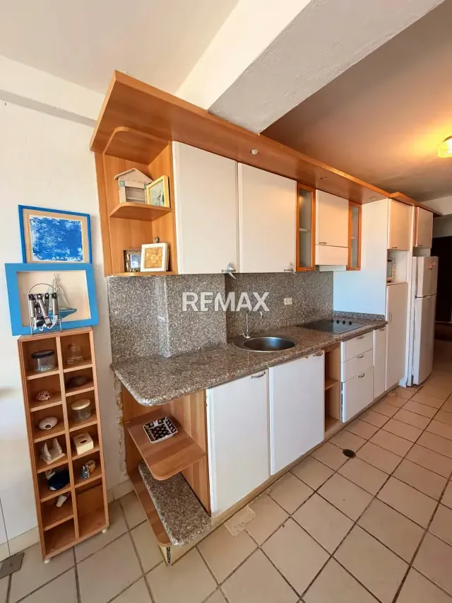 VENDE APARTAMENTO VISTA AL MAR EDIFICIO COSTA BRAVA - 2