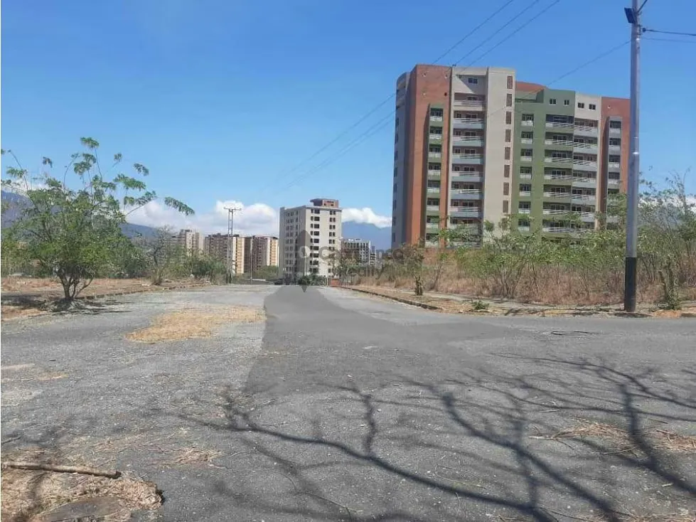 Terreno en Venta Jardín Mañongo - 5