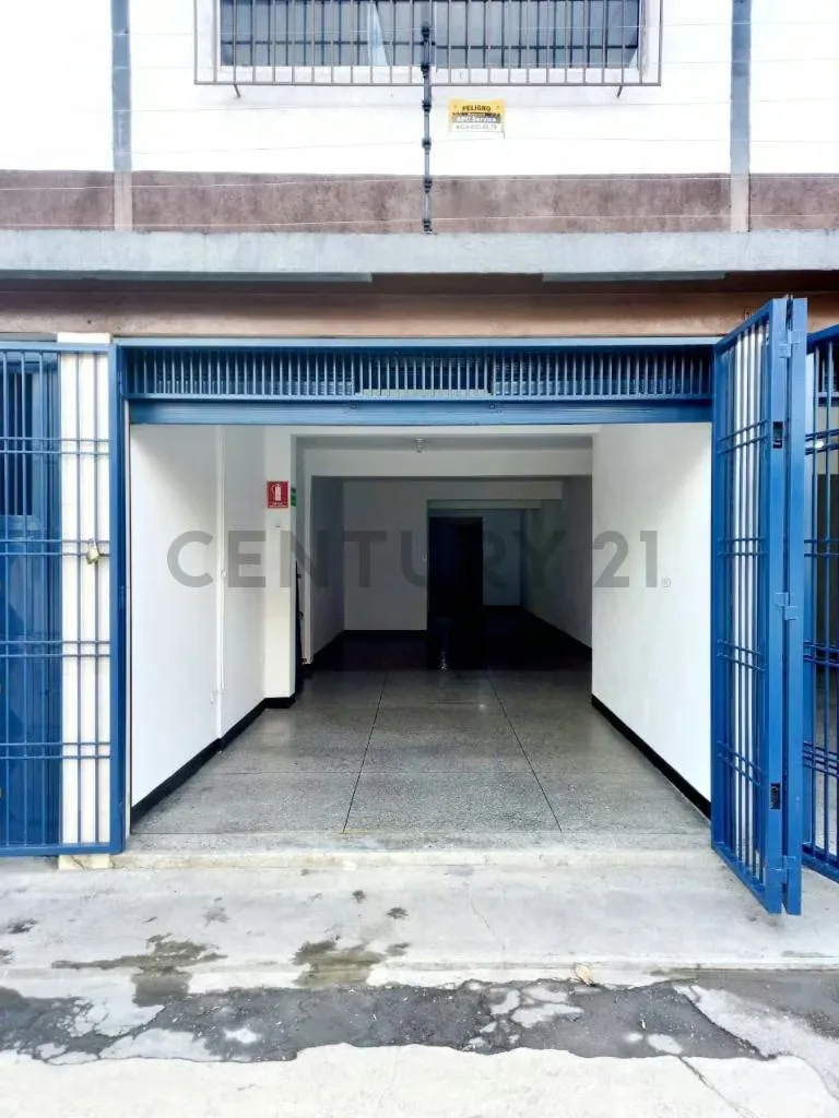 En Venta Local en Zona Comercial en Centro de Barquisimeto - 3