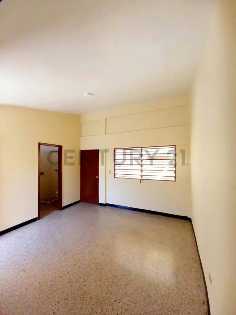 En Venta Local en Zona Comercial en Centro de Barquisimeto - 9