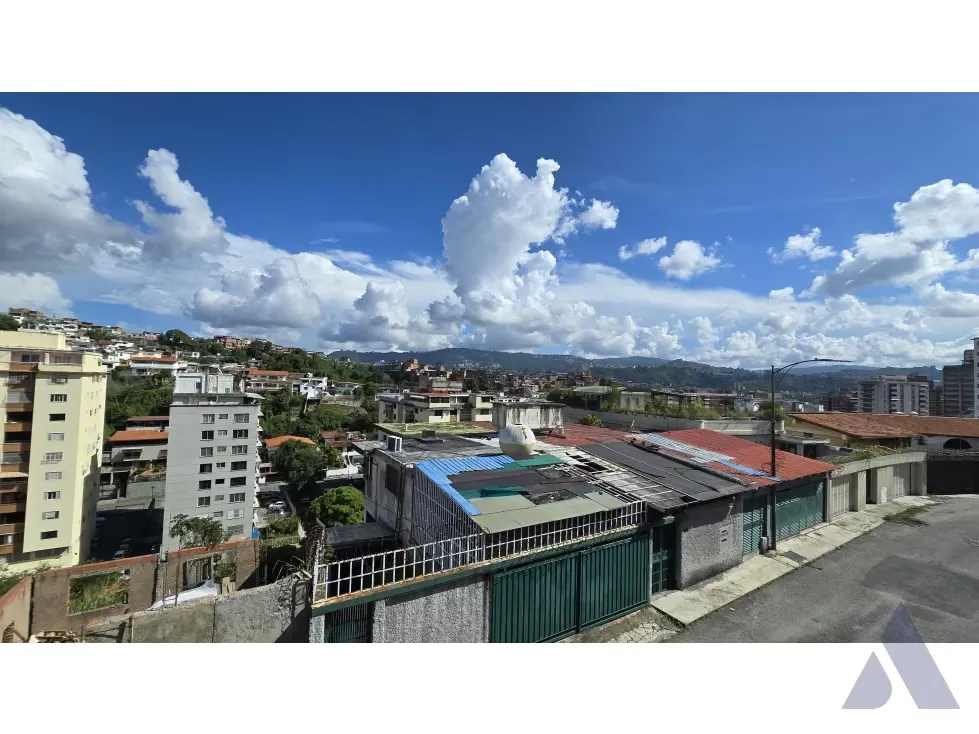 Vendo casa 950m2 El Marques 0757 - 3