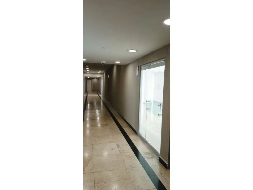 Se ALQUILAN 7 Oficinas en C.C.P Cerro Verde - 8