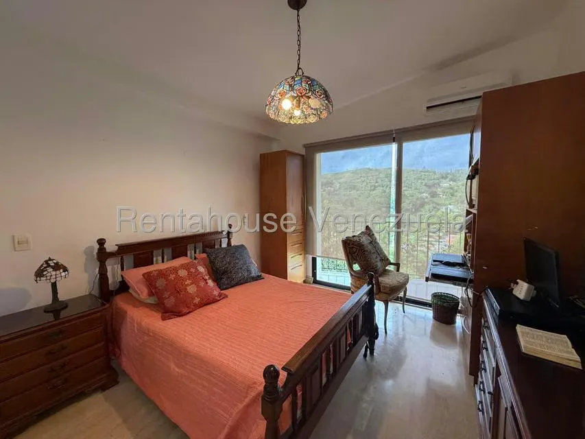 Casa (Duplex) en Venta en Villa Nueva Hatillo, Distrito Metropolitano - 16