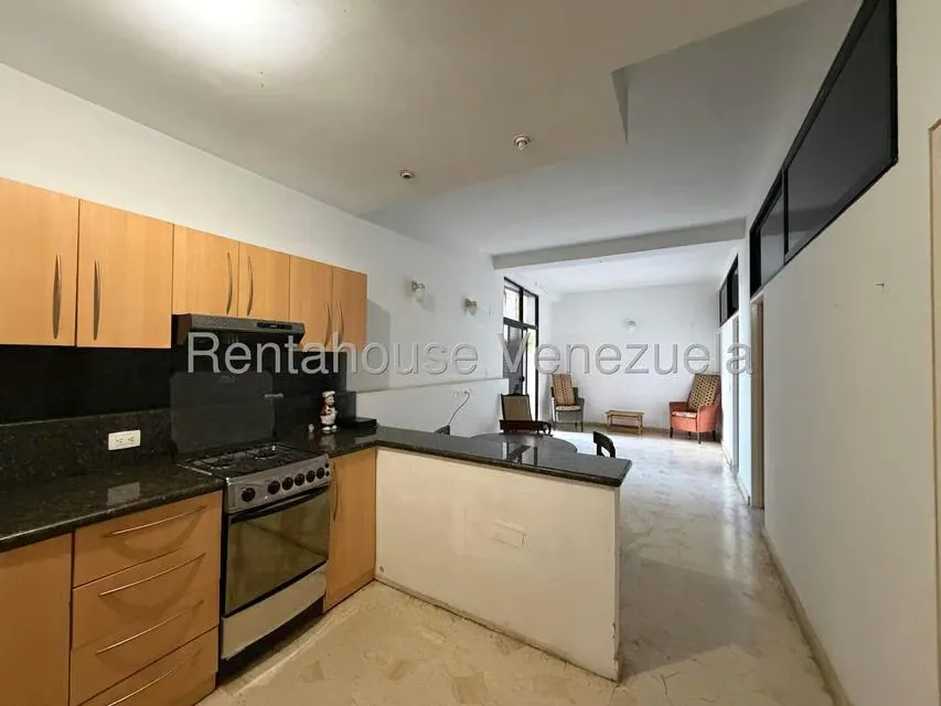 Casa (Duplex) en Venta en Villa Nueva Hatillo, Distrito Metropolitano - 26