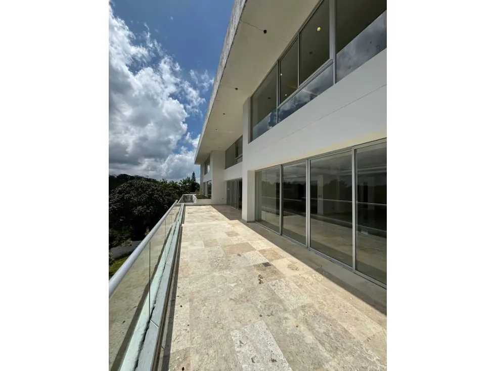 Casa En Venta en La Lagunita Calle Cerrada - 15