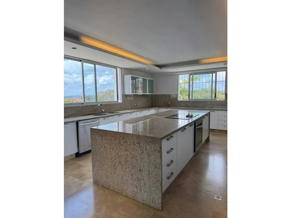 Casa En Venta en La Lagunita Calle Cerrada - 19