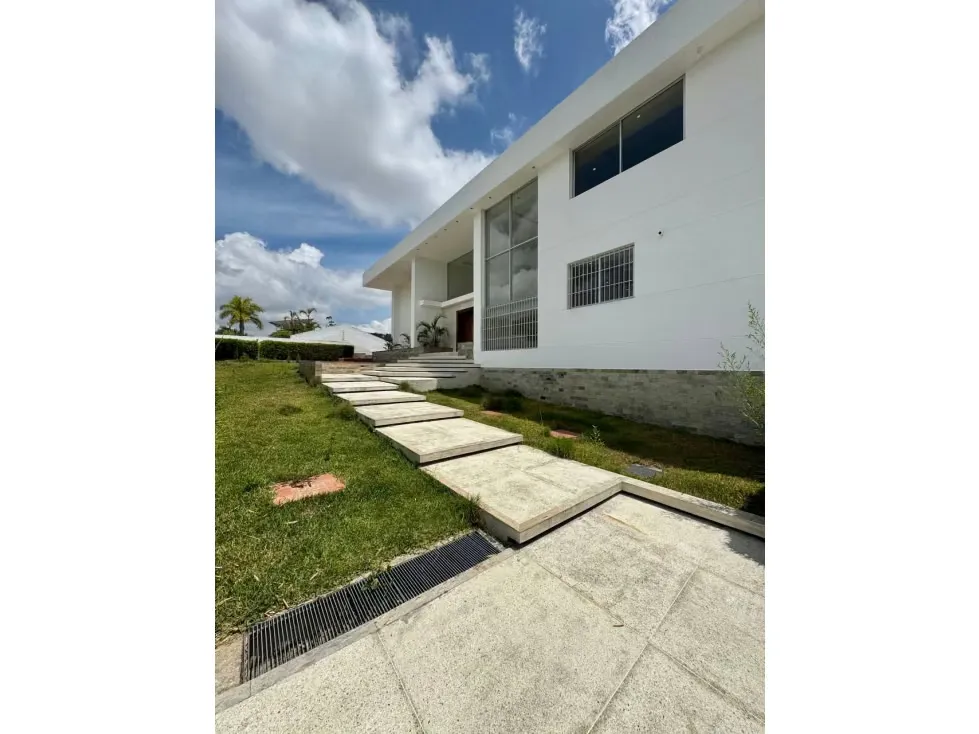 Casa En Venta en La Lagunita Calle Cerrada - 51